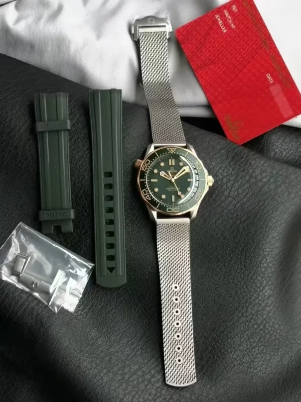 Omega Seamaster Diver 300M Titanio y Bronce con Dial Verde