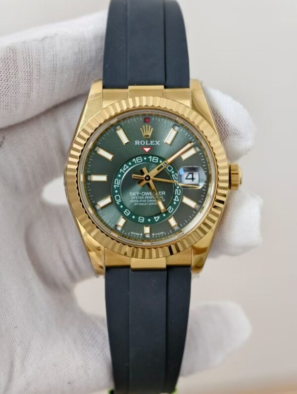 336238-0004 SKY-DWELLER | 2025