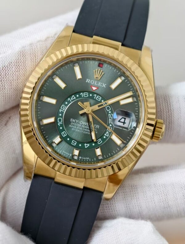 336238-0004 SKY-DWELLER | 2025