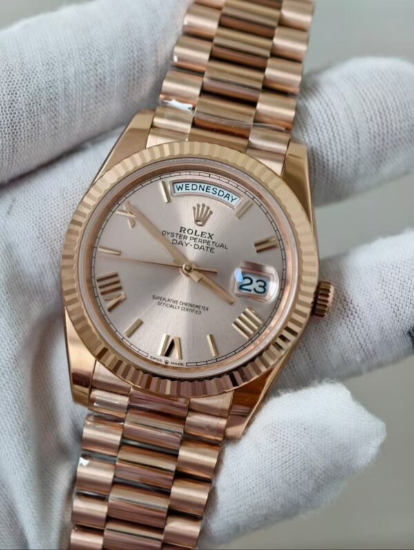 DAY-DATE 40 Sundust 228235-0001