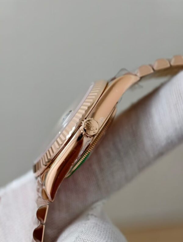 DAY-DATE 40 Sundust 228235-0001