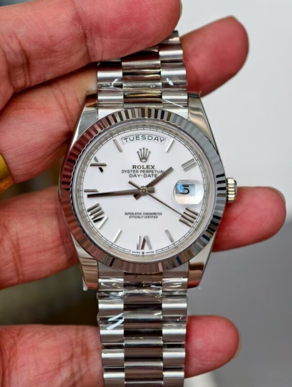 DAY-DATE 40 228239-0046