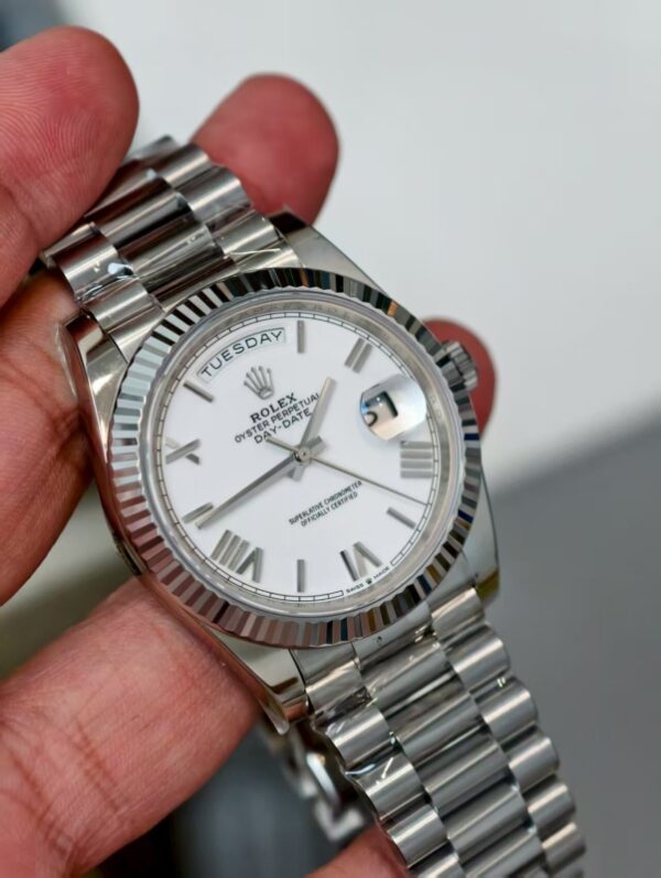 DAY-DATE 40 228239-0046