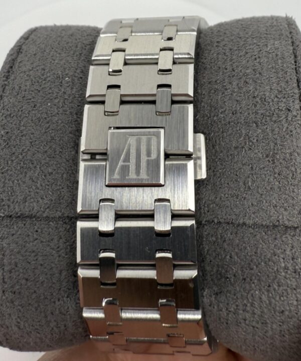Audemars Piguet Royal Oak Chronograph 26331ST.OO.1220ST.03