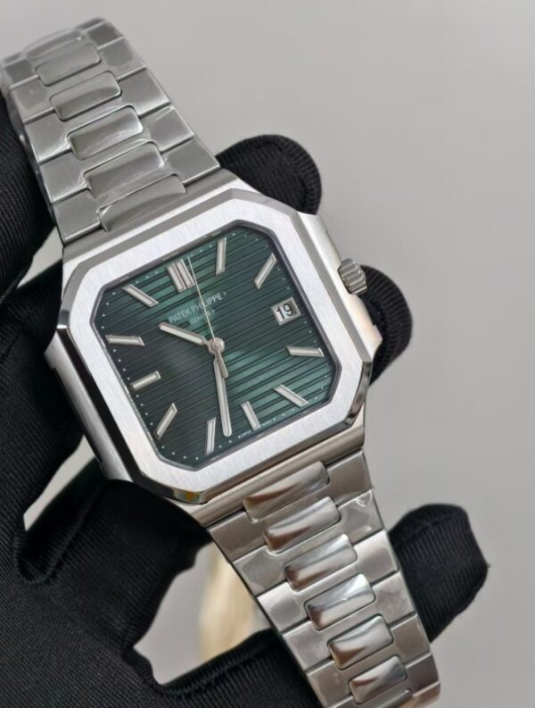 Patek Philippe Cubitus 5821/1A-001