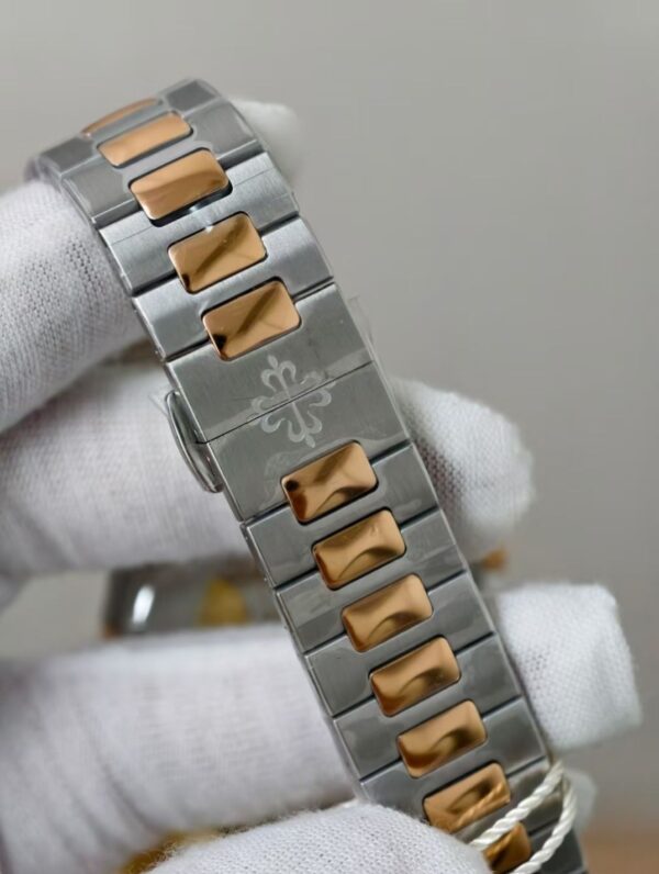 Patek Philippe Cubitus 5821/1R-001