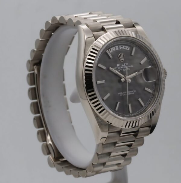 228239-0060 Day-Date 40 Oro Blanco