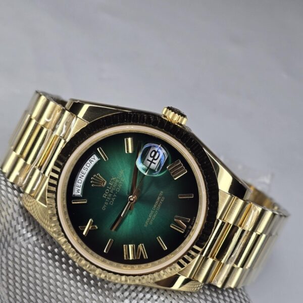 DAY-DATE 40mm 228238-0069