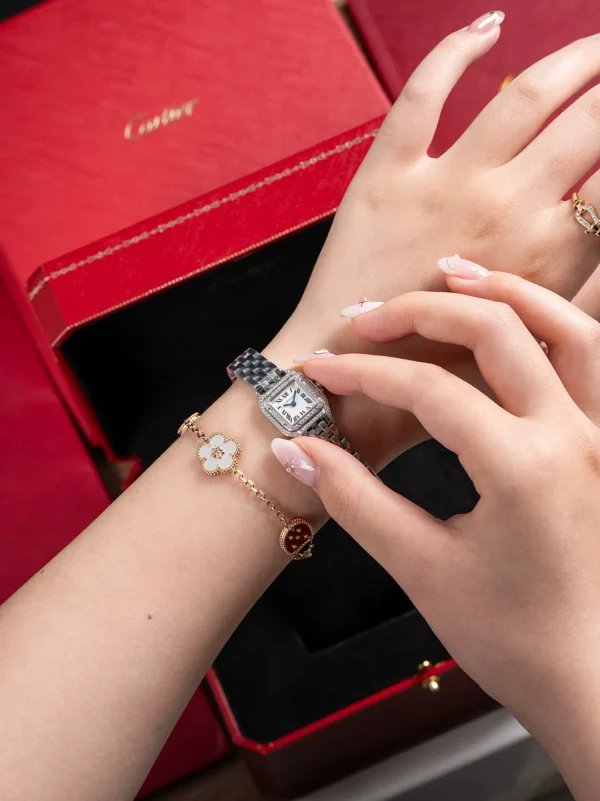 Panthère de Cartier Mini WJPN0046