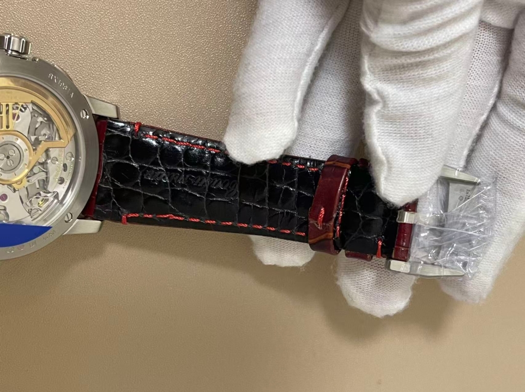 Audemars Piguet 26393BC.OO.A068CR.01