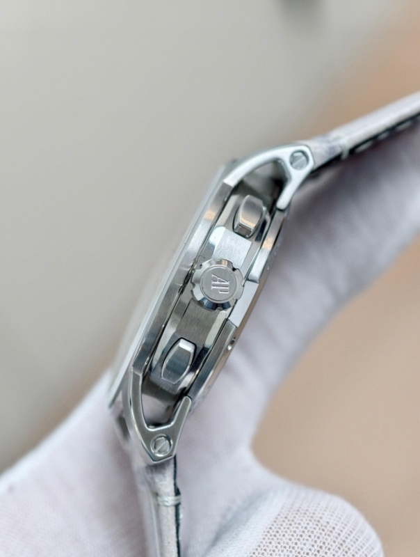 Audemars Piguet 26393CR.OO.A009CR.01