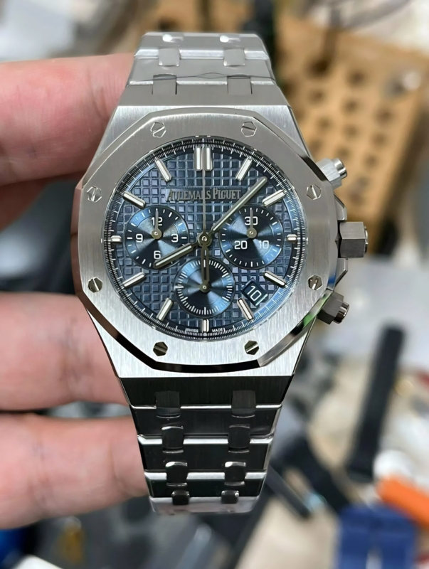Audemars Piguet - 2026 - 26715ST.OO.1356ST.01