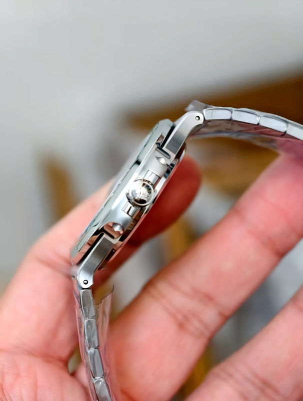 Patek Philippe Nautilus 5711/113P-001