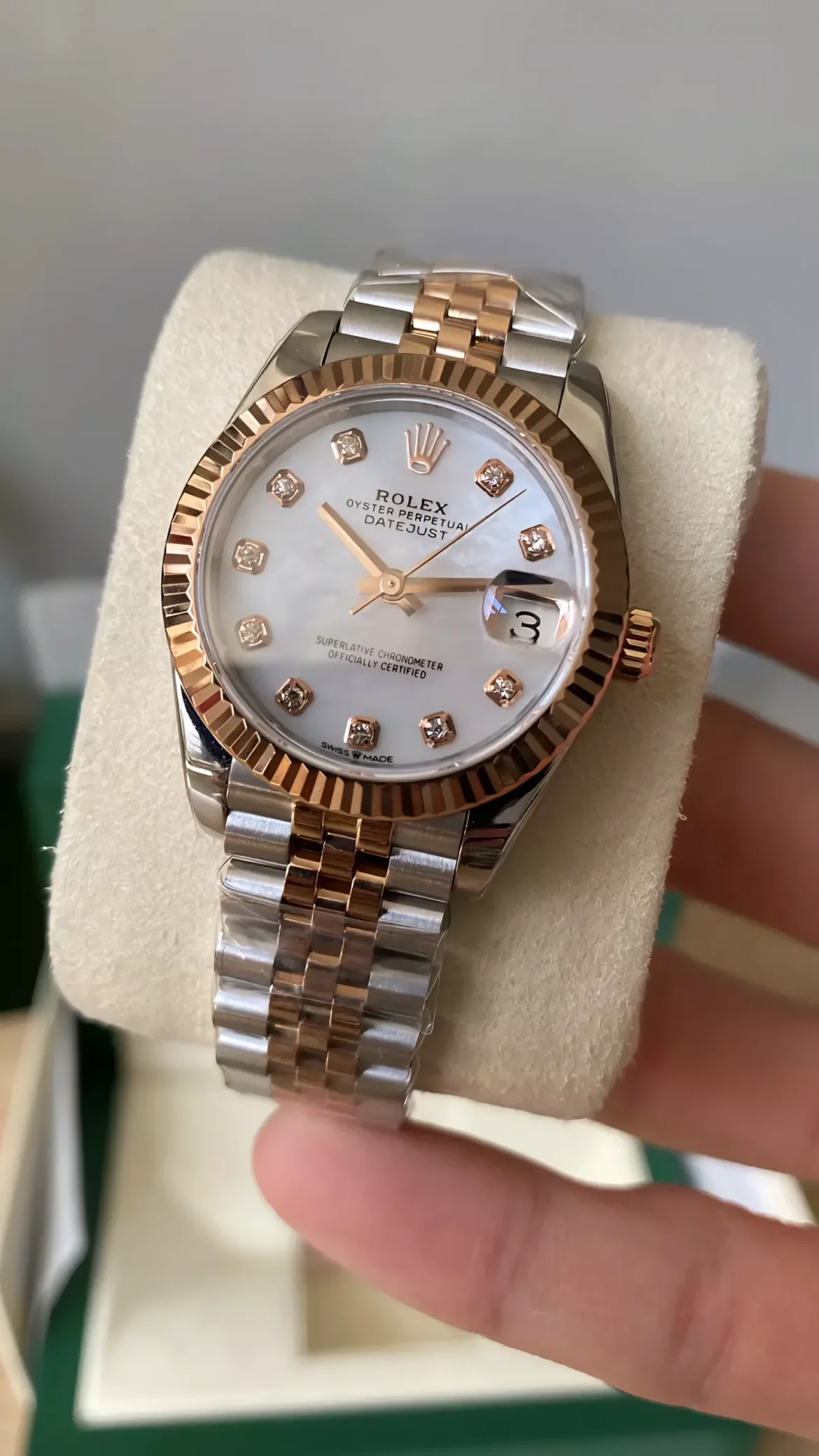 Omega Snoopy 50 aniversario modelo 2026