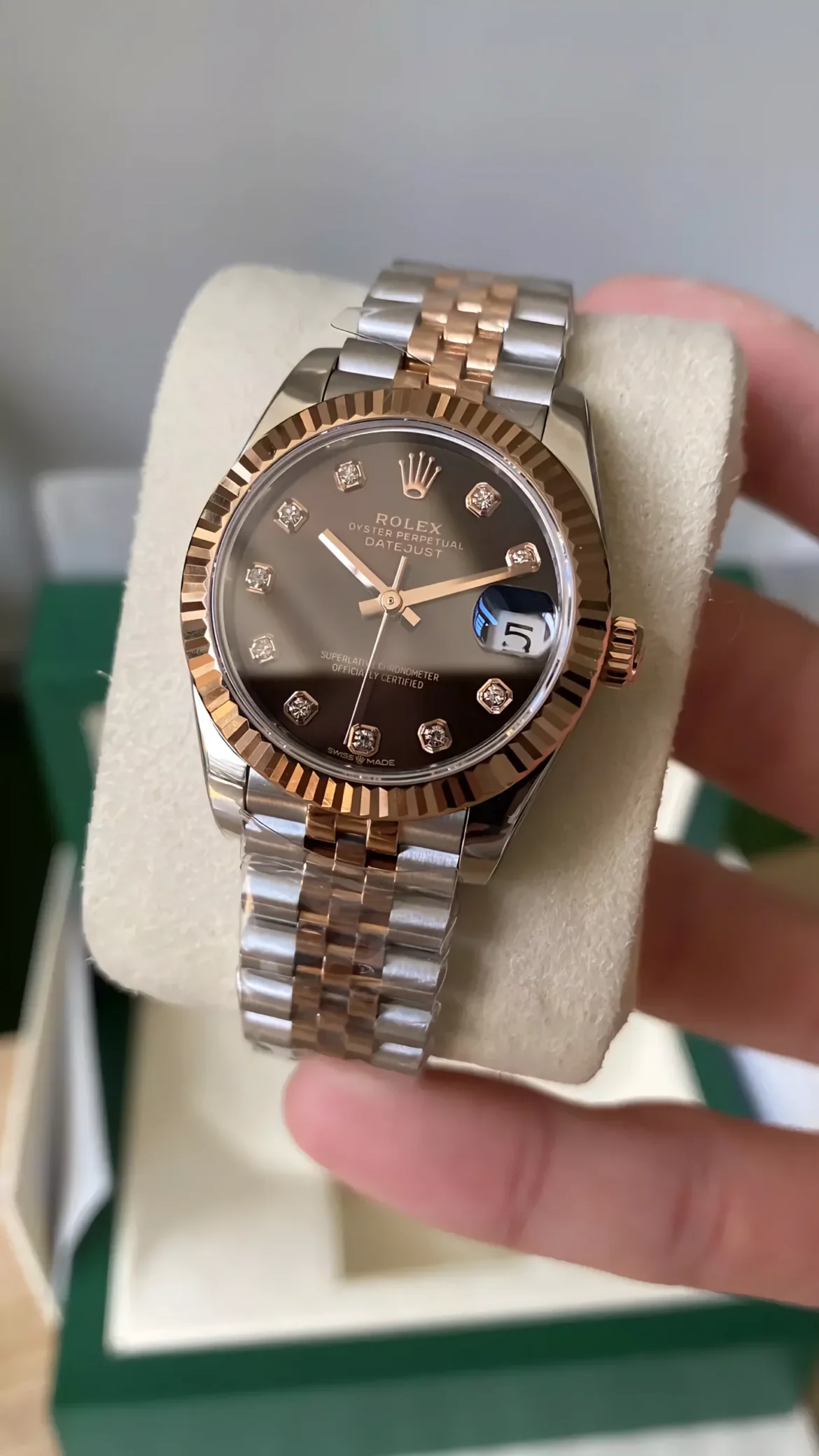 15510ST.OO.1320ST.06 Audemars Piguet video-1
